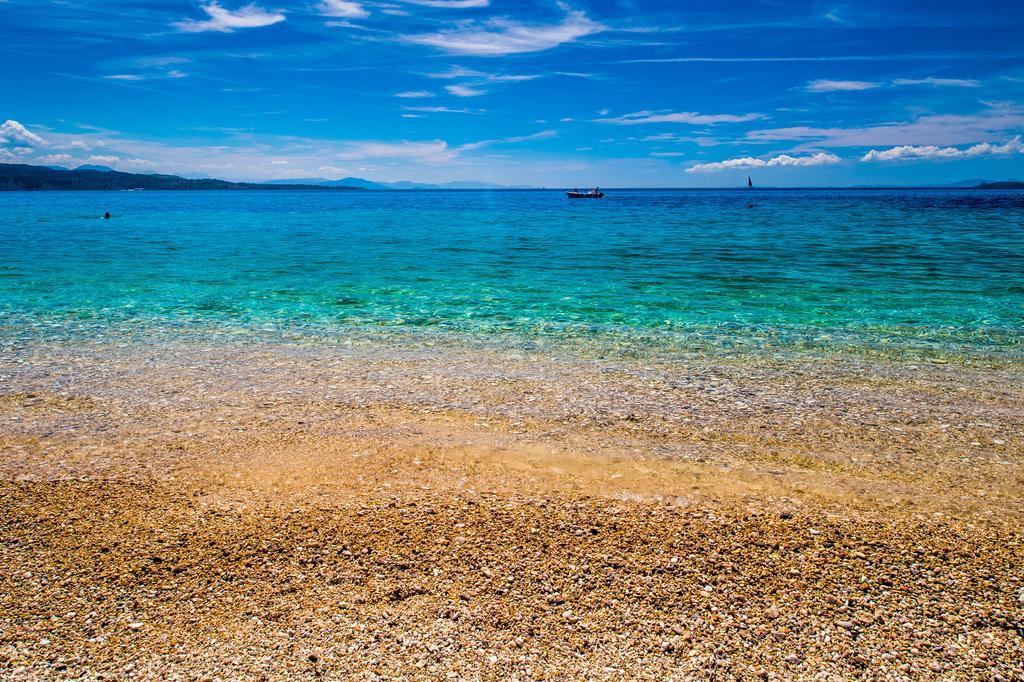 Krouzeri Beach Apartments Nisaki  Chambre photo
