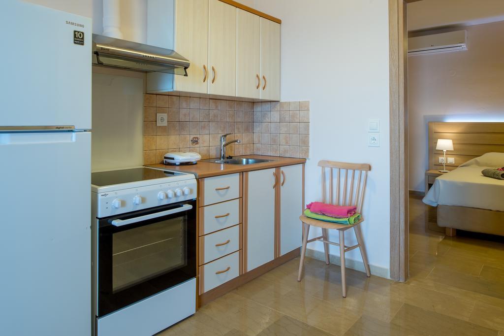 Krouzeri Beach Apartments Nisaki  Chambre photo