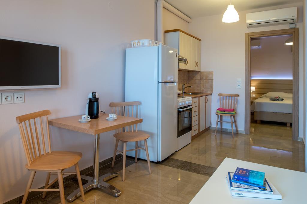 Krouzeri Beach Apartments Nisaki  Chambre photo