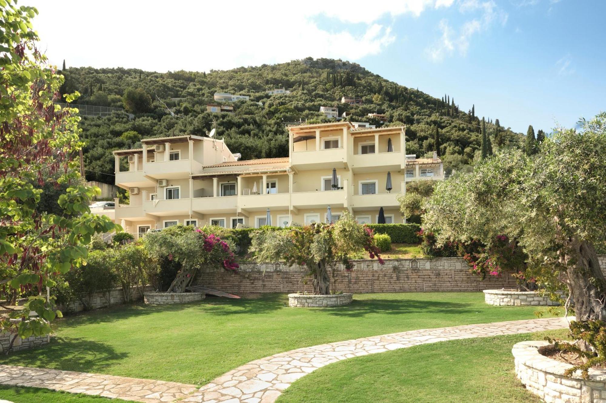 Krouzeri Beach Apartments Nisaki  Extérieur photo