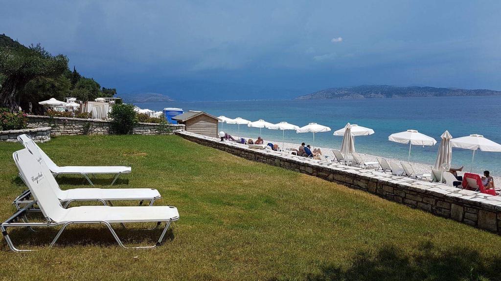 Krouzeri Beach Apartments Nisaki  Extérieur photo